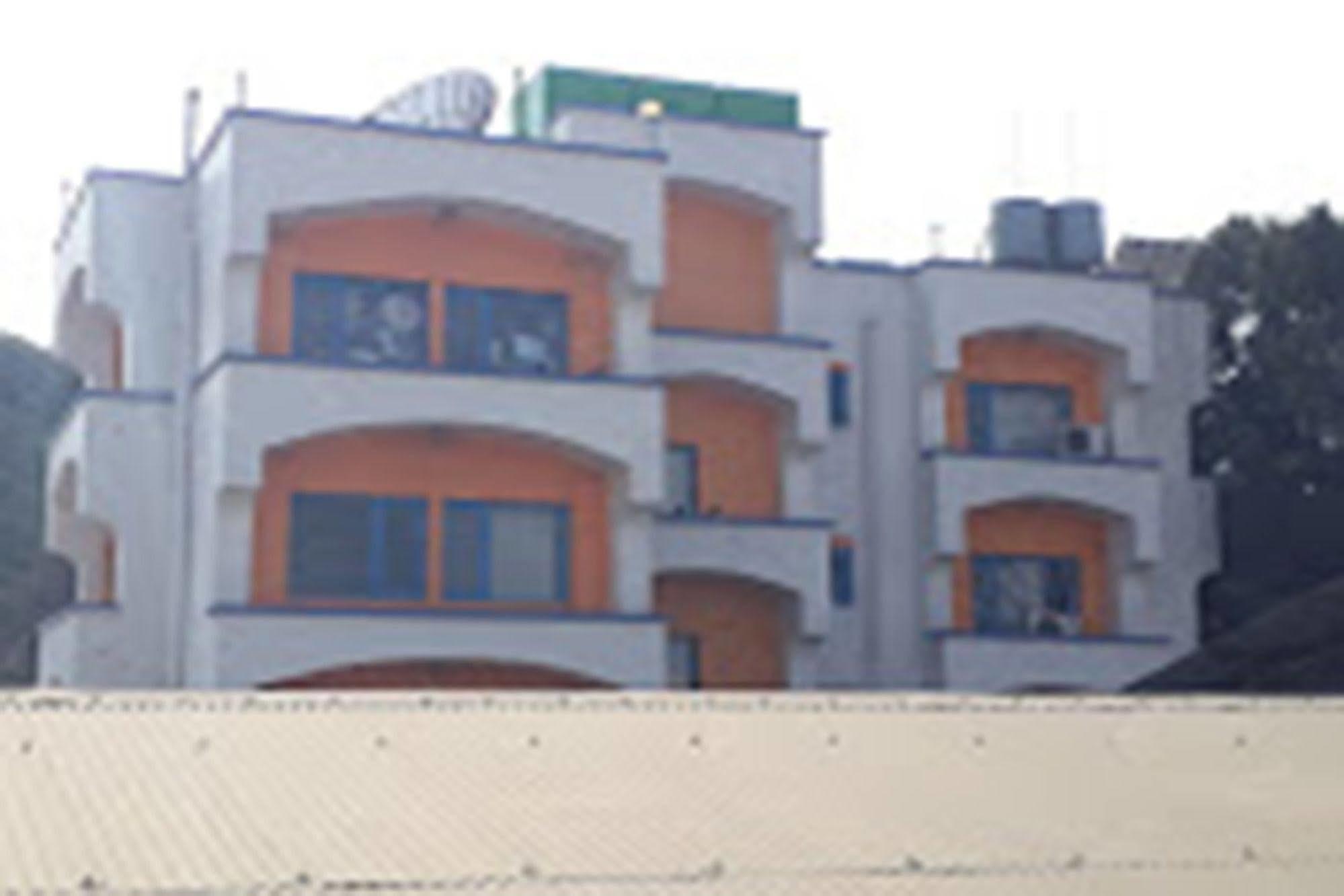 Hotel Clarion Jawalakhel Lalitpur ภายนอก รูปภาพ