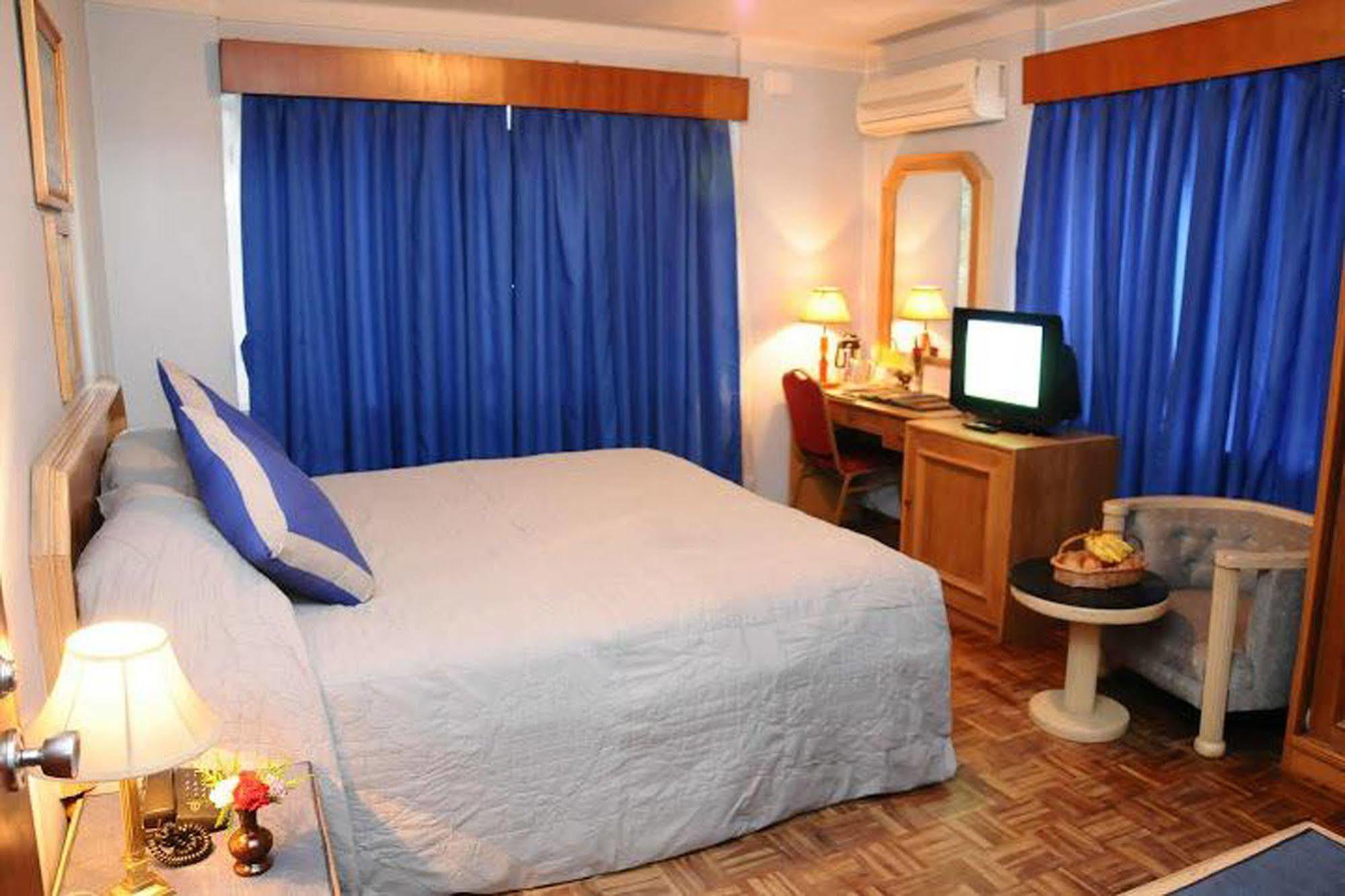 Hotel Clarion Jawalakhel Lalitpur ภายนอก รูปภาพ
